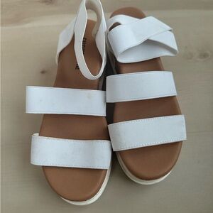 Elegant White Strappy Sandals